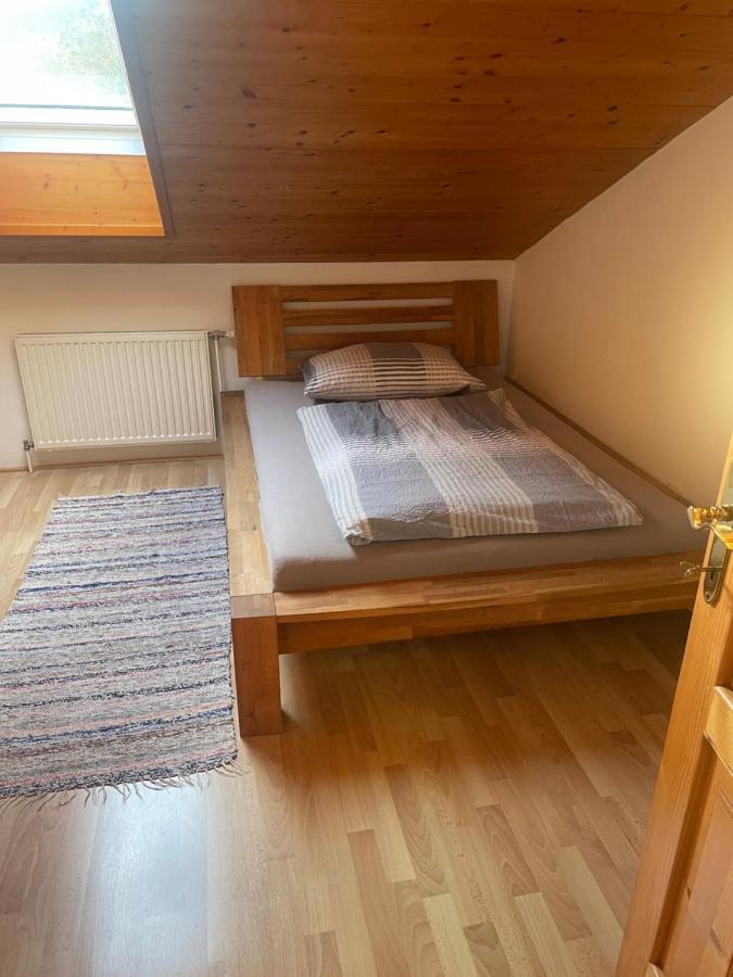 Ferienwohnung ,Hoizmann' Pinsdorf Exterior foto